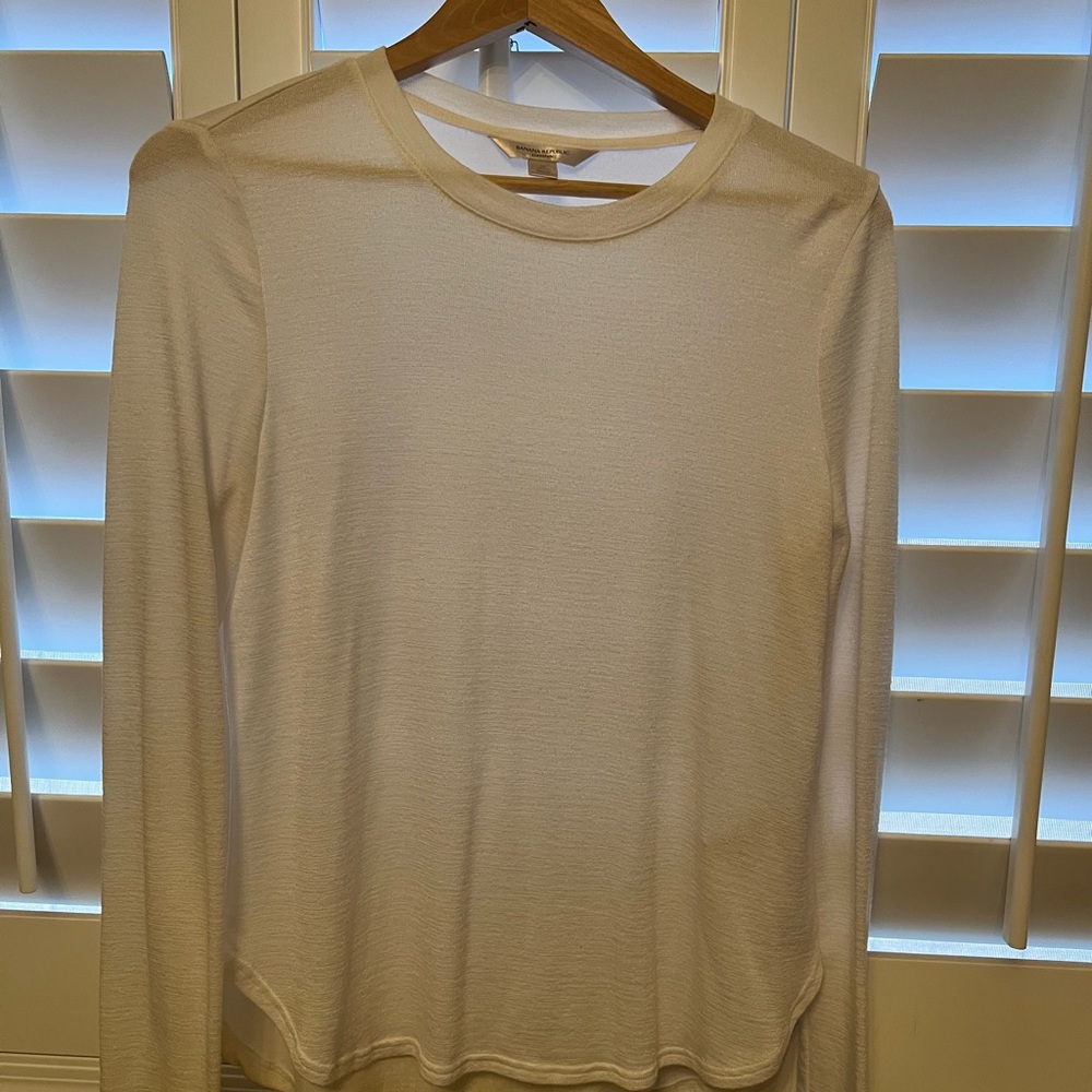 Banana Republic Luxespun long sleeve shirt